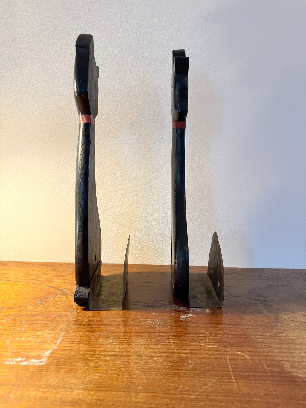 Vintage Mid-Century Wooden Cat Bookends – Wood and Brass