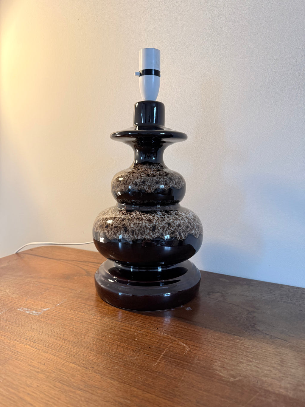 Mid-century 1970-80s ceramic table lamp